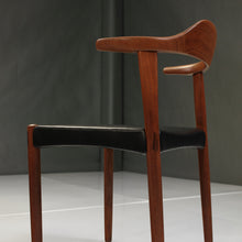 Load image into Gallery viewer, Set of Six (6) Harry Ăstergaard Teak Bull Horn Dining Chairs in Italian Leather