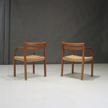 Load image into Gallery viewer, moller teak and papercord