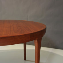 Load image into Gallery viewer, Danish Teak Close Up