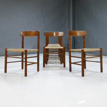 Load image into Gallery viewer, Set of 6 Aged Oak Early Model in the Manner of Borge Mogensen J39