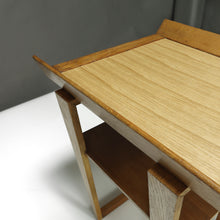 Load image into Gallery viewer, Mid-Century Modern Wing Tip End Tables - a Pair