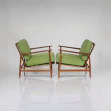 Load image into Gallery viewer, Pair of Mid-Century Modern danish Lounge Chairs by Kofod Larsen for Selig