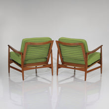 Load image into Gallery viewer, Pair of Mid-Century Modern danish Lounge Chairs by Kofod Larsen for Selig