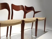 Load image into Gallery viewer, Set of 8 Niels Møller Model 71 and 55 - Teak and Paper Cord