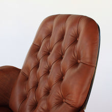 Load image into Gallery viewer, Plycraft George Mulhauser ‘Mrs. Chair’ in Leather - Mid Century Modern Lounge Chair