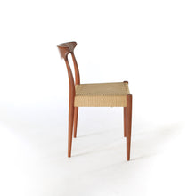 Load image into Gallery viewer, Arne Hovmand Olsen for Mogens Kold Chair - Desk Chair / Side Chair