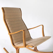 Load image into Gallery viewer, “Heron” Rocker Rocking Chair by Mitsumasa Sugasawa for Kosuga