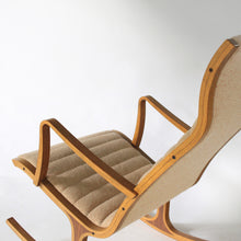 Load image into Gallery viewer, “Heron” Rocker Rocking Chair by Mitsumasa Sugasawa for Kosuga