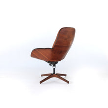 Load image into Gallery viewer, Plycraft George Mulhauser ‘Mrs. Chair’ in Leather - Mid Century Modern Lounge Chair