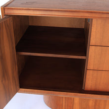 Load image into Gallery viewer, Stunning Vintage Credenza / Sideboard / Dresser