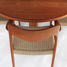 Load image into Gallery viewer, Niels Otto Møller Dining Set Model 71 and 55 Chairs with Møller Table