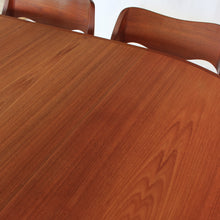Load image into Gallery viewer, Niels Otto Møller Dining Set Model 71 and 55 Chairs with Møller Table