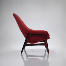 Load image into Gallery viewer, Hans Olsen for Bramin Lounge Chair - Walnut & Red Bouclé