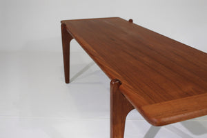 Exceptional Mid Century Danish Modern Reversible Coffee Table in Teak, Afrormosia and Black Laminate