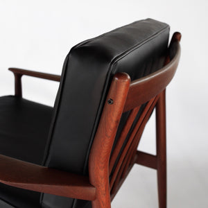 2 Danish Modern Teak Lounge Chairs by Svend Åge Eriksen for Glostrup Møbelfabrik