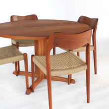 Load image into Gallery viewer, Niels Otto Møller Dining Set Model 71 Chairs with Matching Møller Table