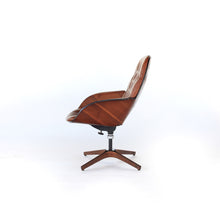 Load image into Gallery viewer, Plycraft George Mulhauser ‘Mrs. Chair’ in Leather - Mid Century Modern Lounge Chair