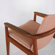 Load image into Gallery viewer, Danish Sigvard Bernadotte for France and Son Sculpted Teak Lounge Chair